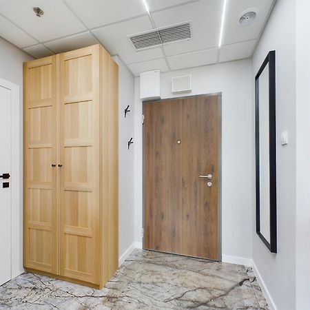 Exceptional Business Apartments By Noclegi Renters Warsaw Ngoại thất bức ảnh