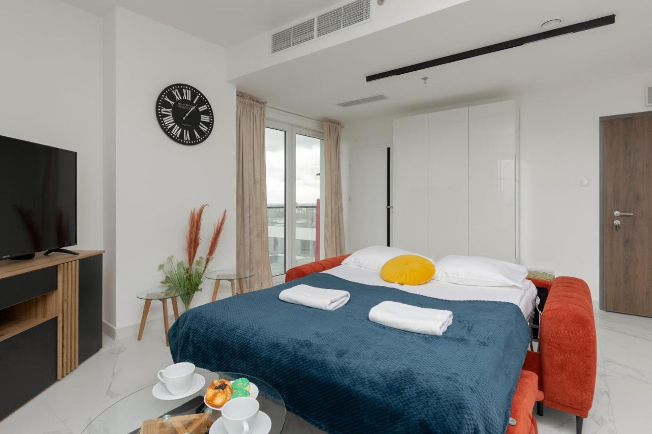Exceptional Business Apartments By Noclegi Renters Warsaw Ngoại thất bức ảnh