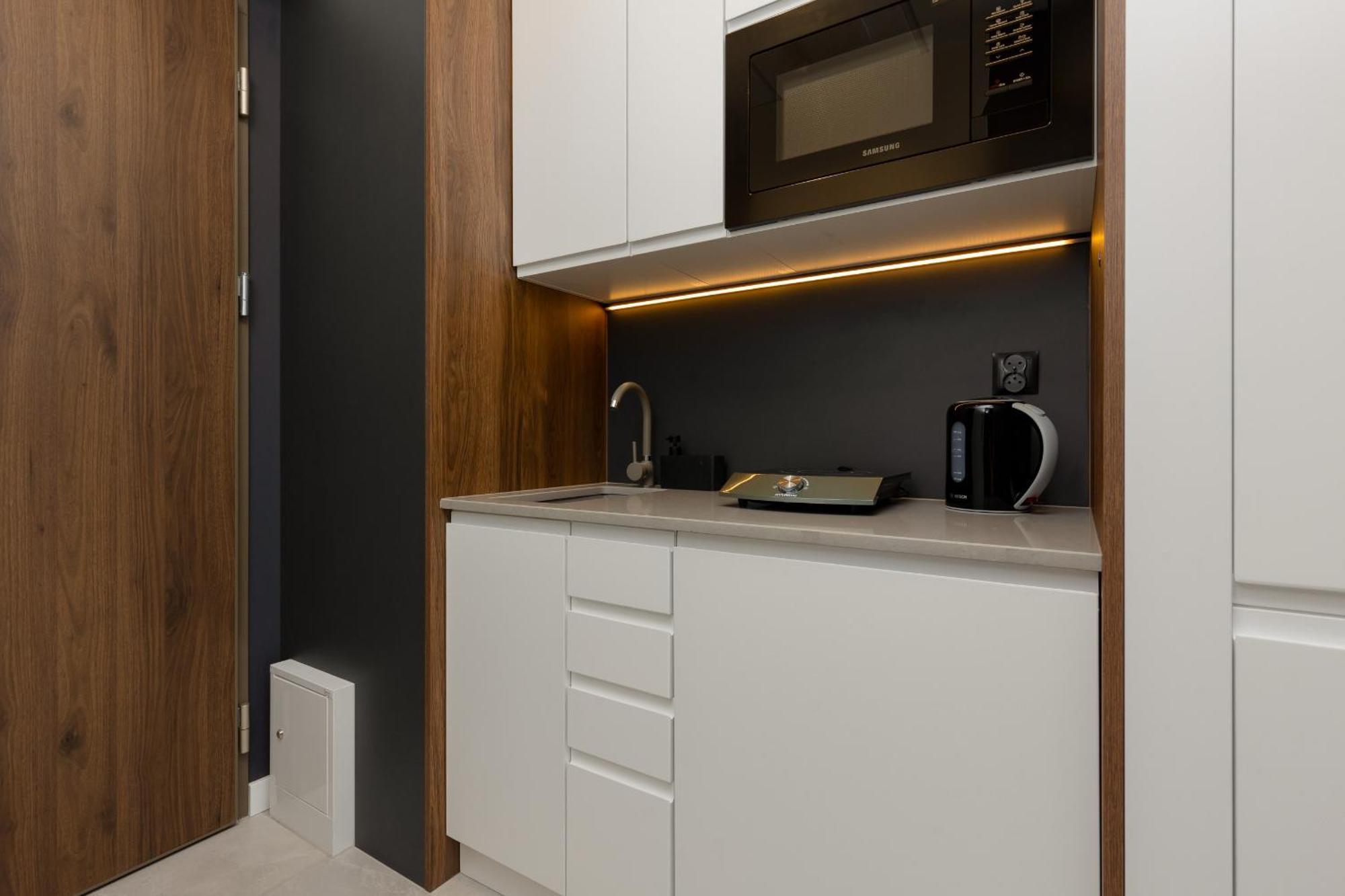 Exceptional Business Apartments By Noclegi Renters Warsaw Ngoại thất bức ảnh