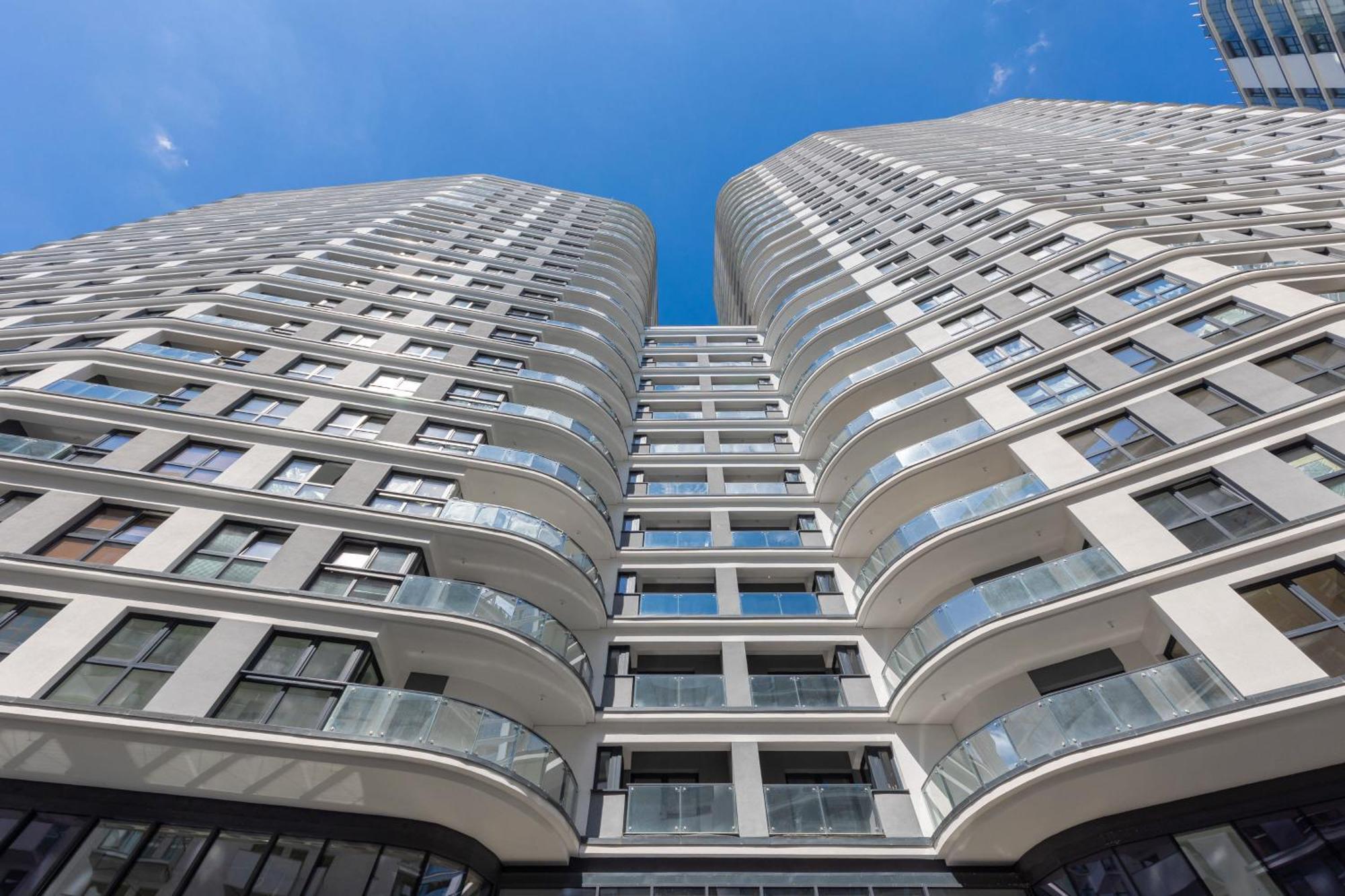 Exceptional Business Apartments By Noclegi Renters Warsaw Ngoại thất bức ảnh